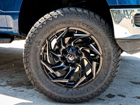 Used 2025 Ford F150 XLT w/ Equipment Group 301A Standard AWD/4WD image 13