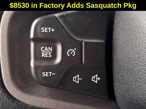 Used 2023 Ford Bronco 2-Door w/ Sasquatch Package AWD/4WD image 25
