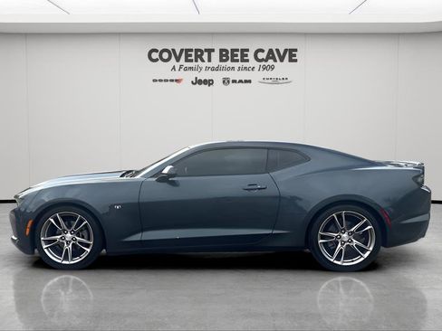 Used 2022 Chevrolet Camaro LT w/ RS Package image 5