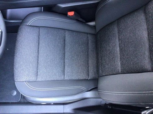 New 2025 Chevrolet Traverse LT w/ Enhanced Driving Package image 8