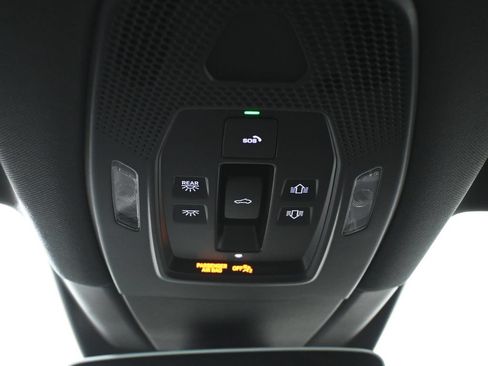 Used 2026 Porsche Cayenne E-Hybrid AWD/4WD image 21