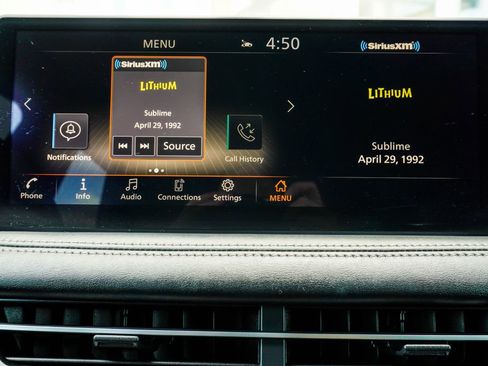 Used 2025 INFINITI QX60 Pure w/ Cargo Package image 23