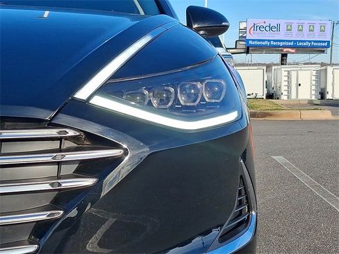 Used 2023 Hyundai Sonata Blue image 9