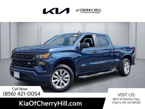 Used 2022 Chevrolet Silverado 1500 Custom AWD/4WD image 1