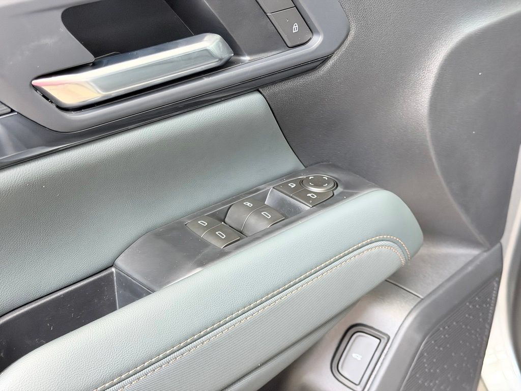 New 2026 GMC Terrain AT4 w/ Technology Package II AWD/4WD image 11