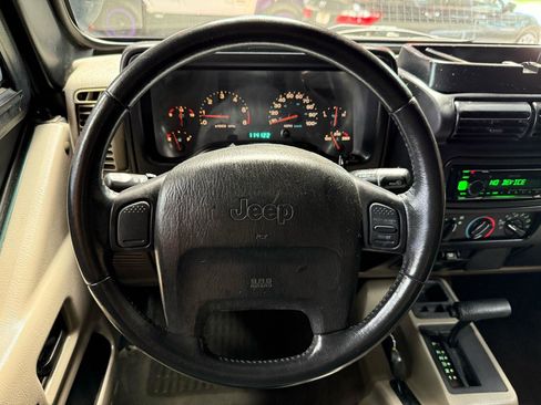 Used 2003 Jeep Wrangler Sahara AWD/4WD image 12