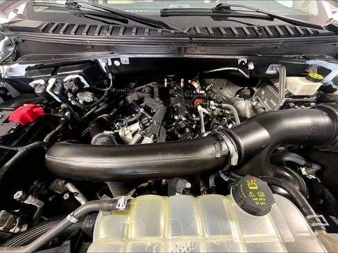 Used 2023 Ford Expedition Platinum AWD/4WD image 9
