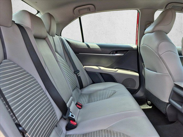 Used 2021 Toyota Camry SE FWD image 20