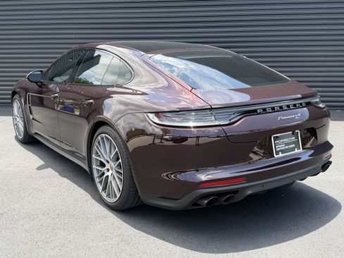 Certified 2023 Porsche Panamera 4 Platinum Edition AWD/4WD image 3