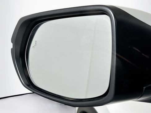 Used 2020 Honda CR-V Touring image 16