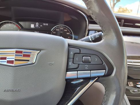 Certified 2023 Cadillac XT6 Premium Luxury image 28