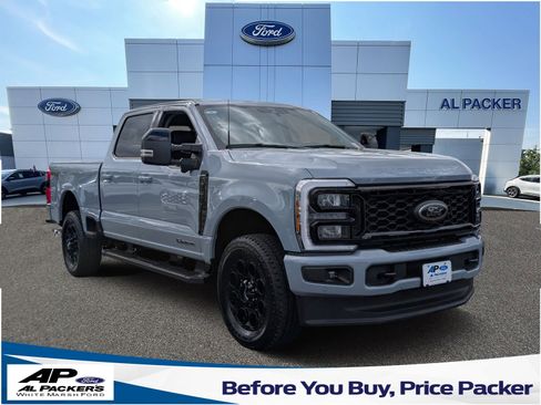 New 2026 Ford F250 Lariat w/ Black Appearance Package image 1