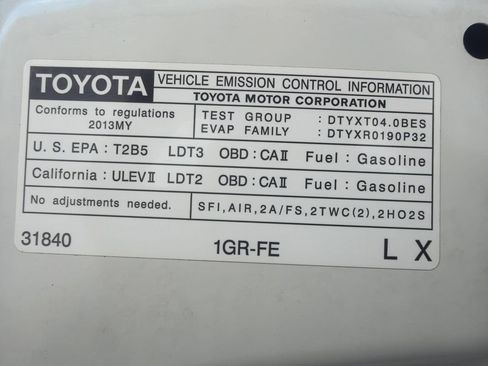 Used 2013 Toyota 4Runner SR5 w/ Premium Pkg RWD image 29