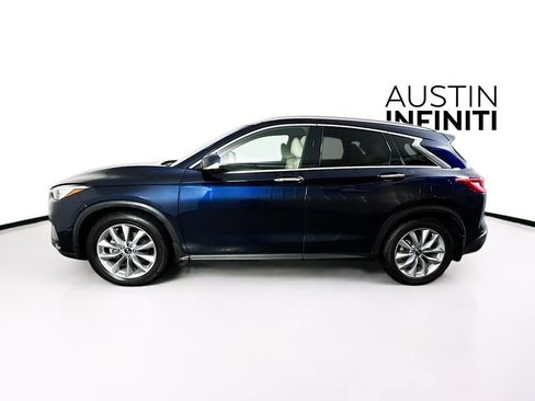 Certified 2021 INFINITI QX50 Essential w/ Convenience Package FWD image 4
