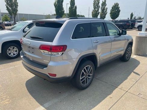 Used 2020 Jeep Grand Cherokee Laredo w/ Quick Order Package 2BN North AWD/4WD image 7