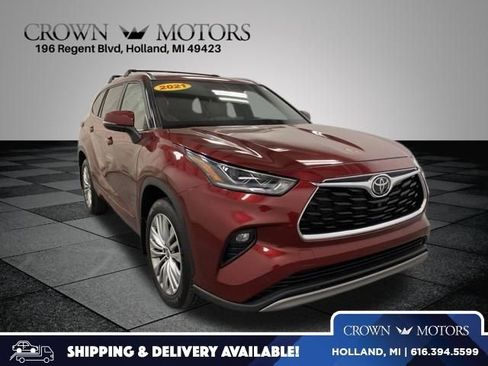 Used 2021 Toyota Highlander Platinum AWD/4WD image 1