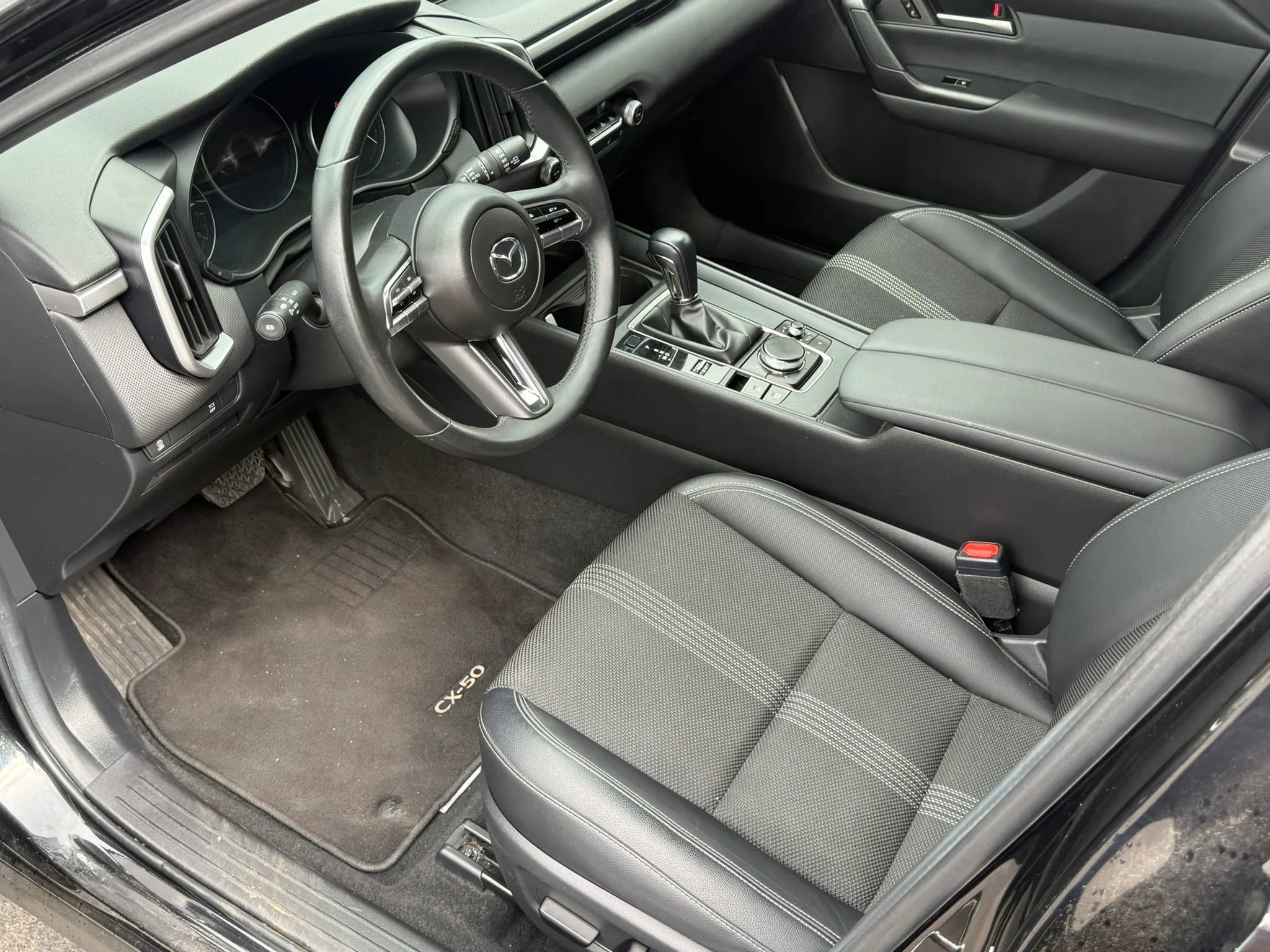 Used 2024 MAZDA CX-50 AWD 2.5 S w/ Preferred Package image 11