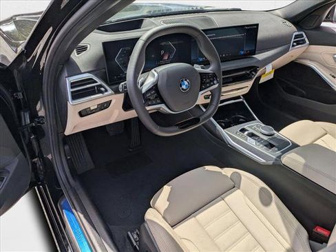 Used 2025 BMW 330i Sedan w/ Premium Package image 3