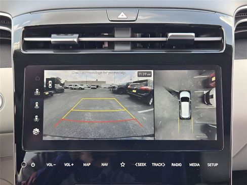 Used 2023 Hyundai Tucson Limited w/ Cargo Package AWD/4WD image 15