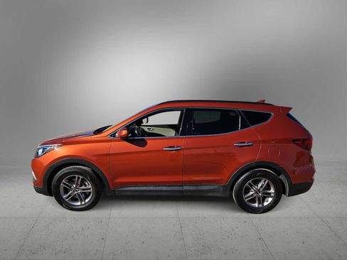 Used 2017 Hyundai Santa Fe Sport image 5