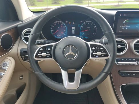 Used 2020 Mercedes-Benz GLC 300 4MATIC image 33