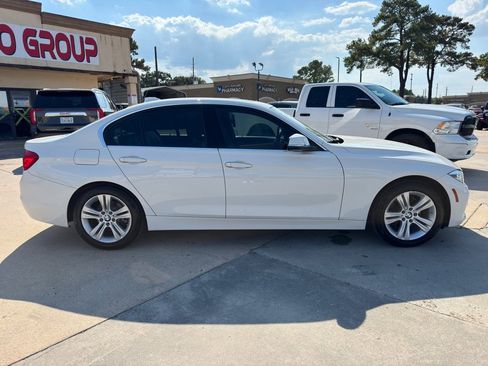 Used 2018 BMW 330i Sedan image 12