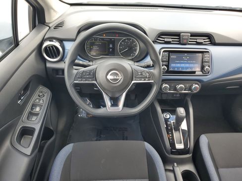 Used 2025 Nissan Versa SV image 14