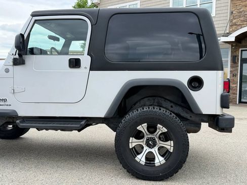 Used 2004 Jeep Wrangler 4WD image 97