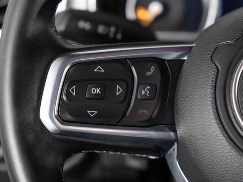 Used 2020 Jeep Gladiator Overland image 30