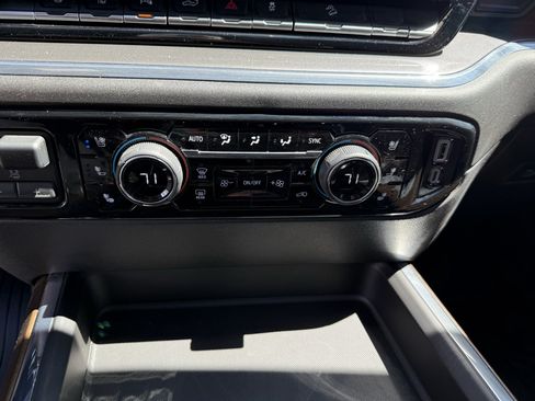 Used 2024 Chevrolet Silverado 3500 High Country w/ High Country Premium Package AWD/4WD image 25