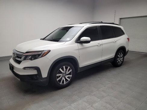 Used 2021 Honda Pilot EX image 2