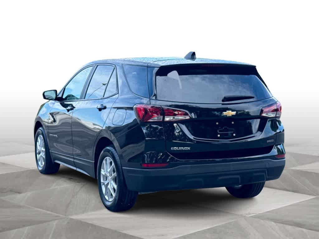 Used 2024 Chevrolet Equinox LS w/ LS Convenience Package FWD image 6