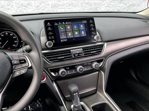 Used 2021 Honda Accord LX image 5