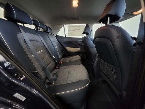 New 2026 Hyundai Venue SEL FWD image 18