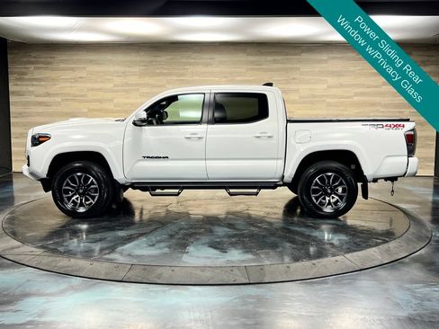Used 2023 Toyota Tacoma TRD Sport AWD/4WD image 22