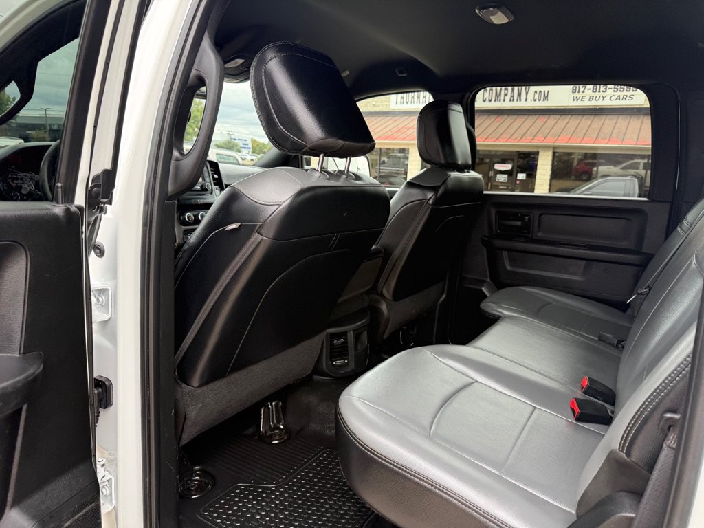 Used 2022 RAM 3500 Tradesman w/ Chrome Appearance Group AWD/4WD image 15