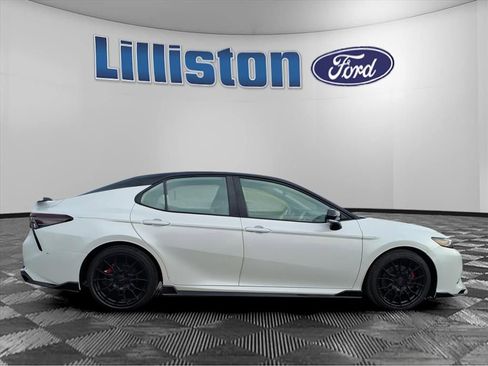 Used 2023 Toyota Camry XSE image 2