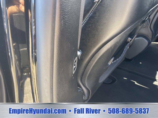 Used 2025 Chrysler Pacifica Select FWD image 17