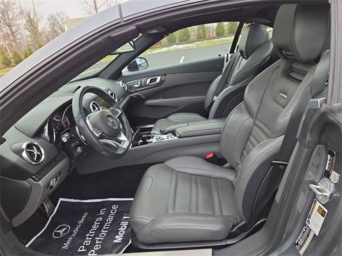 Used 2017 Mercedes-Benz SL 63 AMG SL 63 AMG image 25