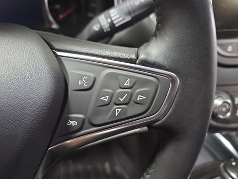 Used 2017 Chevrolet Malibu LT w/ Leather Package image 17