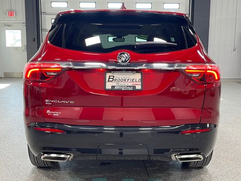 Certified 2024 Buick Enclave Essence w/ Experience Buick Package image 4