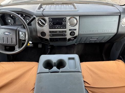 Used 2013 Ford F250 XLT AWD/4WD image 13