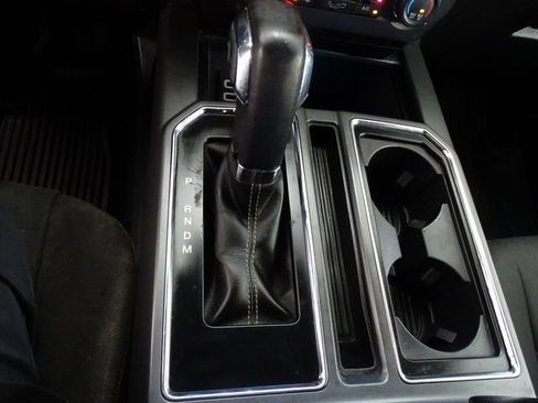 Used 2019 Ford F150 XLT w/ Equipment Group 302A Luxury image 9