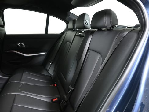 New 2026 BMW 330i xDrive Sedan w/ Convenience Package image 4