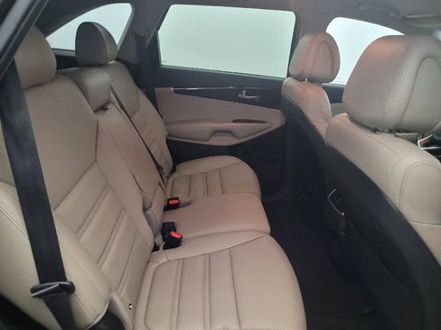 Used 2016 Kia Sorento EX AWD/4WD image 19