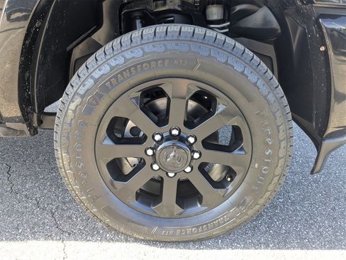 Used 2020 RAM 3500 Laramie image 11