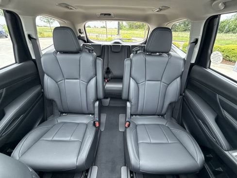 New 2026 Subaru Ascent Limited AWD/4WD image 23