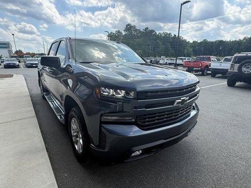 Used 2022 Chevrolet Silverado 1500 RST AWD/4WD image 9