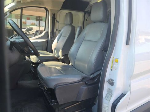 Used 2017 Ford Transit 250 130 Low Roof image 9