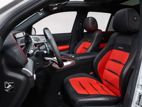 Certified 2021 Mercedes-Benz GLE 53 AMG 4MATIC image 9